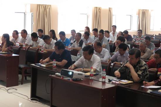 加強(qiáng)業(yè)務(wù)培訓(xùn)，提升工作能力